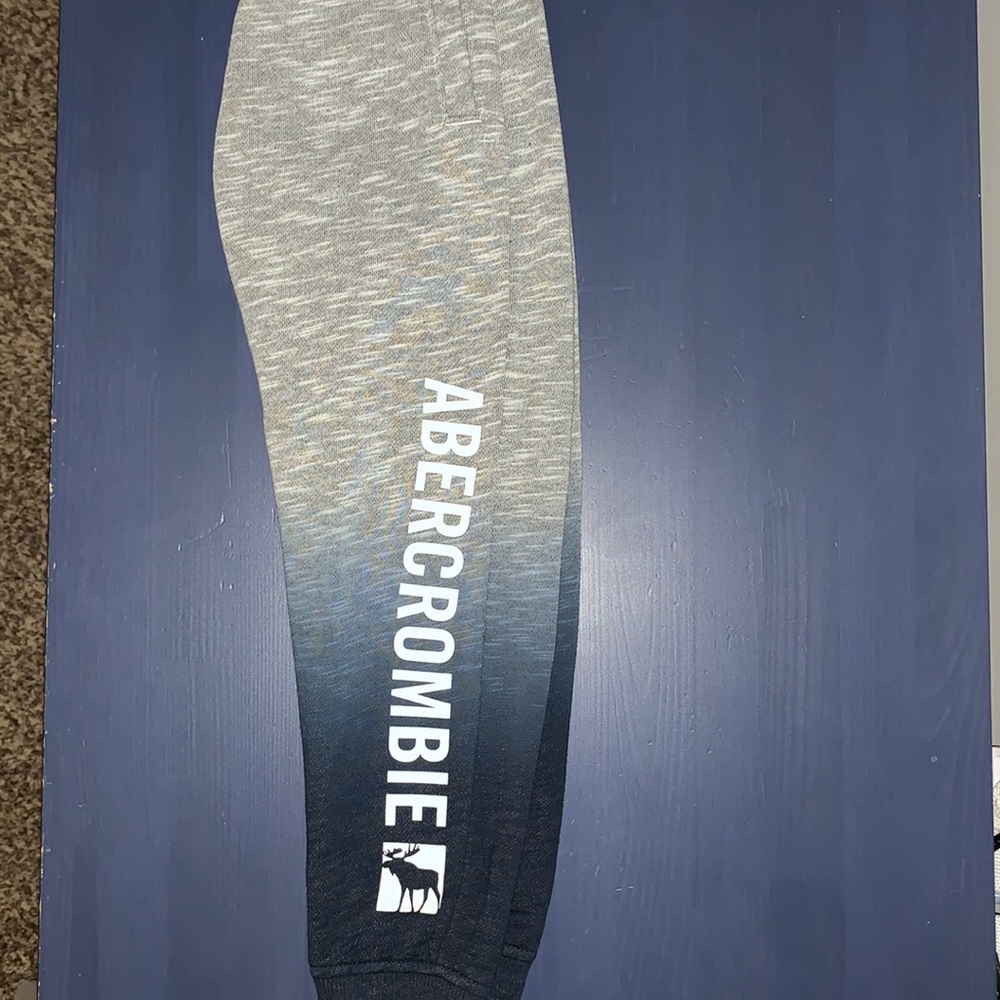 Abercrombie kids joggers